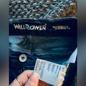 Wallflower skinny jeans Size 3
